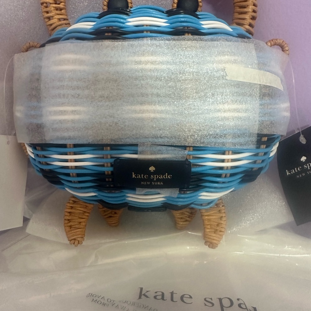 Nwt Kate spade pinch me crab wicker crossbody bag - Picture 2 of 8